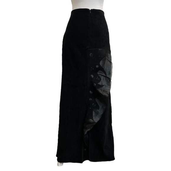 Design Today’s Vintage Black Faux Suede Leather Ruffle Front Slit Maxi Skirt - Picture 1 of 14